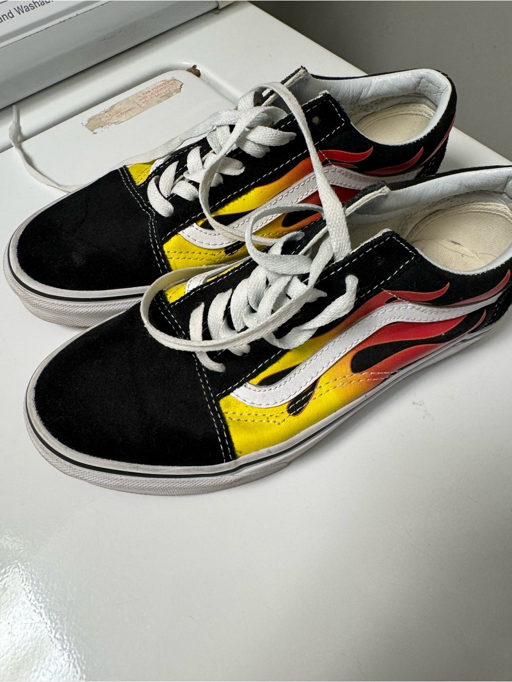 Vans Old Skool Sneakers with Red and Yellow Flame Graphic - Picture 3 of 4